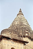 Orchha - Royal Chattris (cenotaphs)